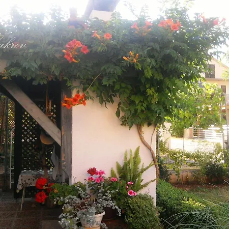 Marijana Aparthotel